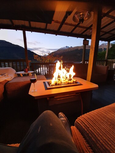 Ardmay Chalet, Arrochar, stunning lochside location Free Kayaks and SUPS