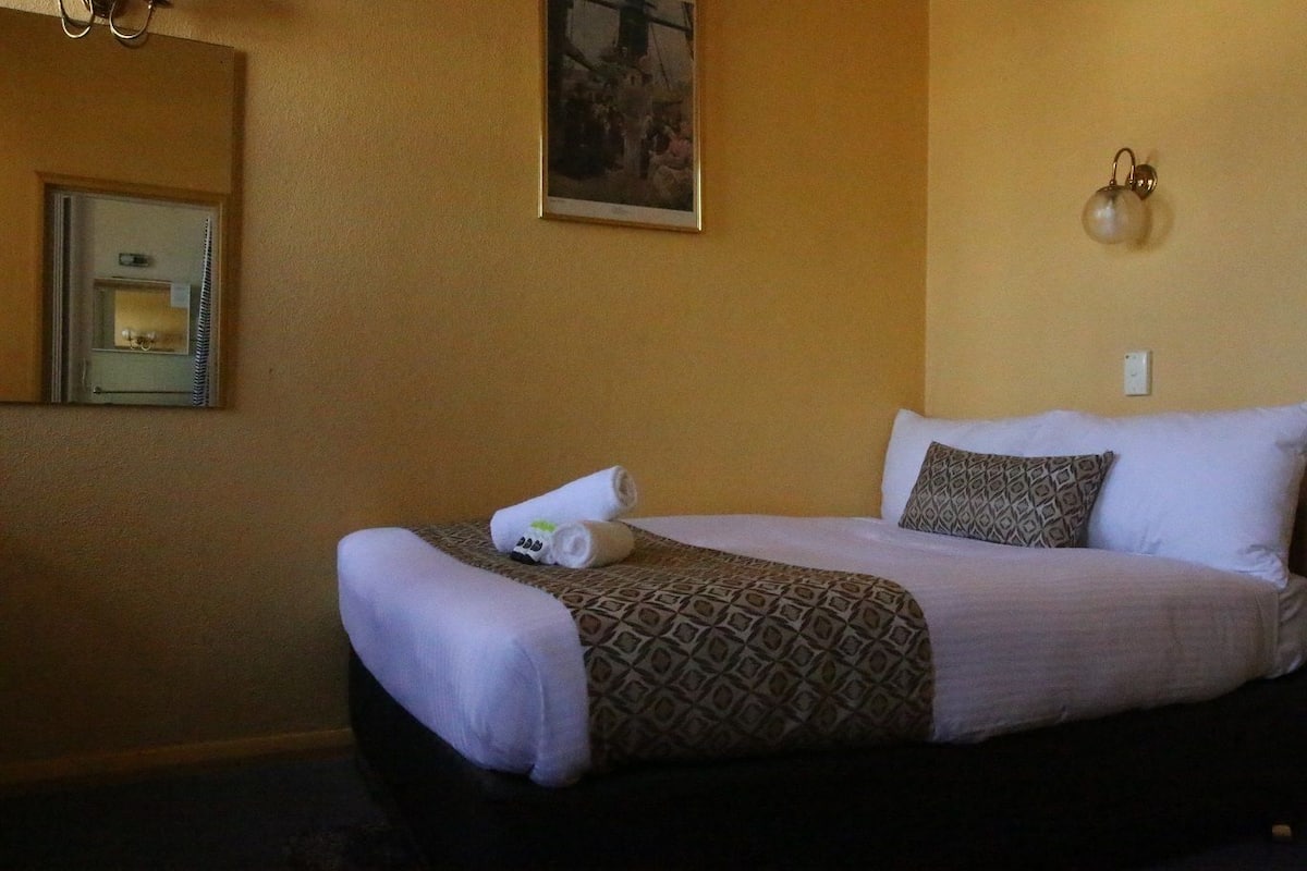 Quarto casal básico | Roupa de cama