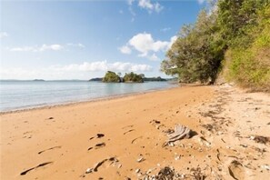 Beach nearby, beach towels