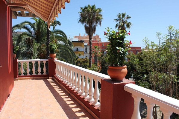 Property grounds - Apartment La Fuente (Los Llanos)