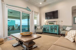 TV - Shore Joy | Christmas opening. Price drop (Dauphin Island)