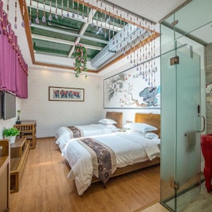 Caja de seguridad en la habitación y sistema de insonorización