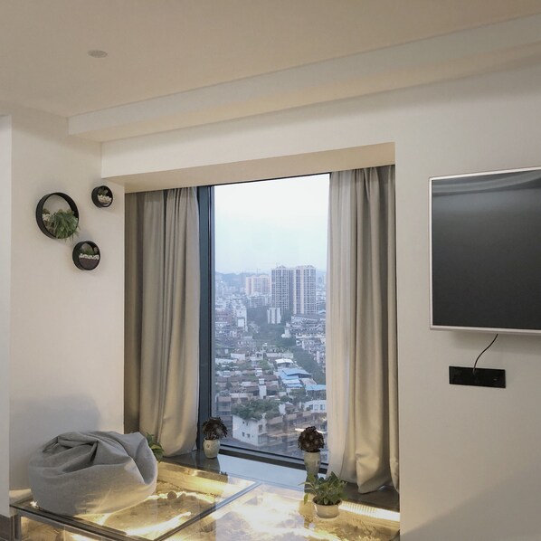 Club Apartment, City View | View from room