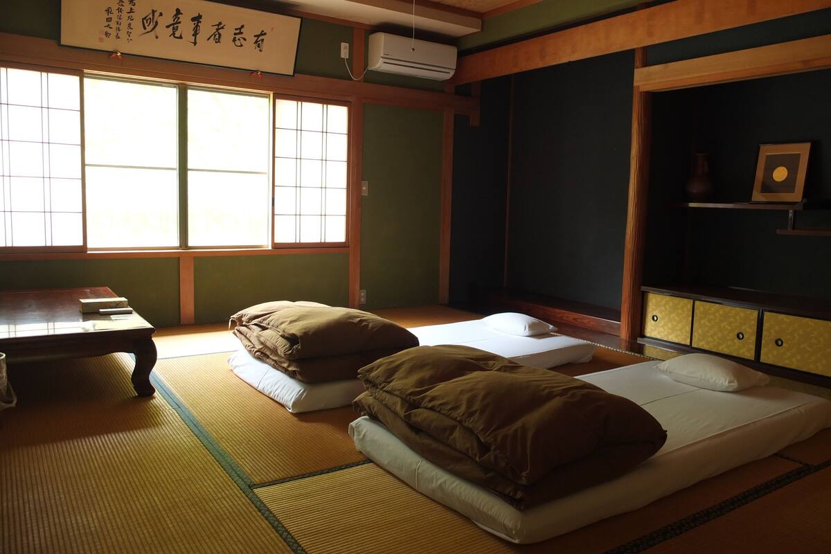 Japanese Style Quadruple Room with Shared Bathroom | Laptop workspace, blackout curtains, rollaway beds, free WiFi
