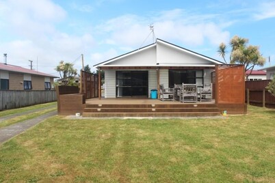 Waitarere Beach Escape