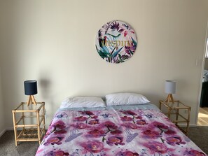 3 chambres, lit de bébé portatif, accès au Wi-Fi (inclus)