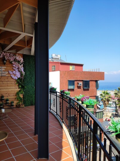 Teacher Cai Homestay