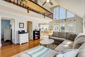 Televisión y reproductor de DVD 