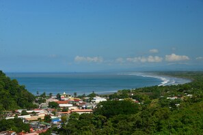 إطلالة على البحر/الشاطئ