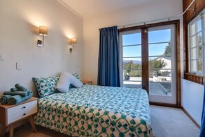 4 chambres, fer et planche à repasser, Wi-Fi gratuit, draps fournis