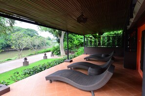 Casa rural familiar | Terrassa o pati