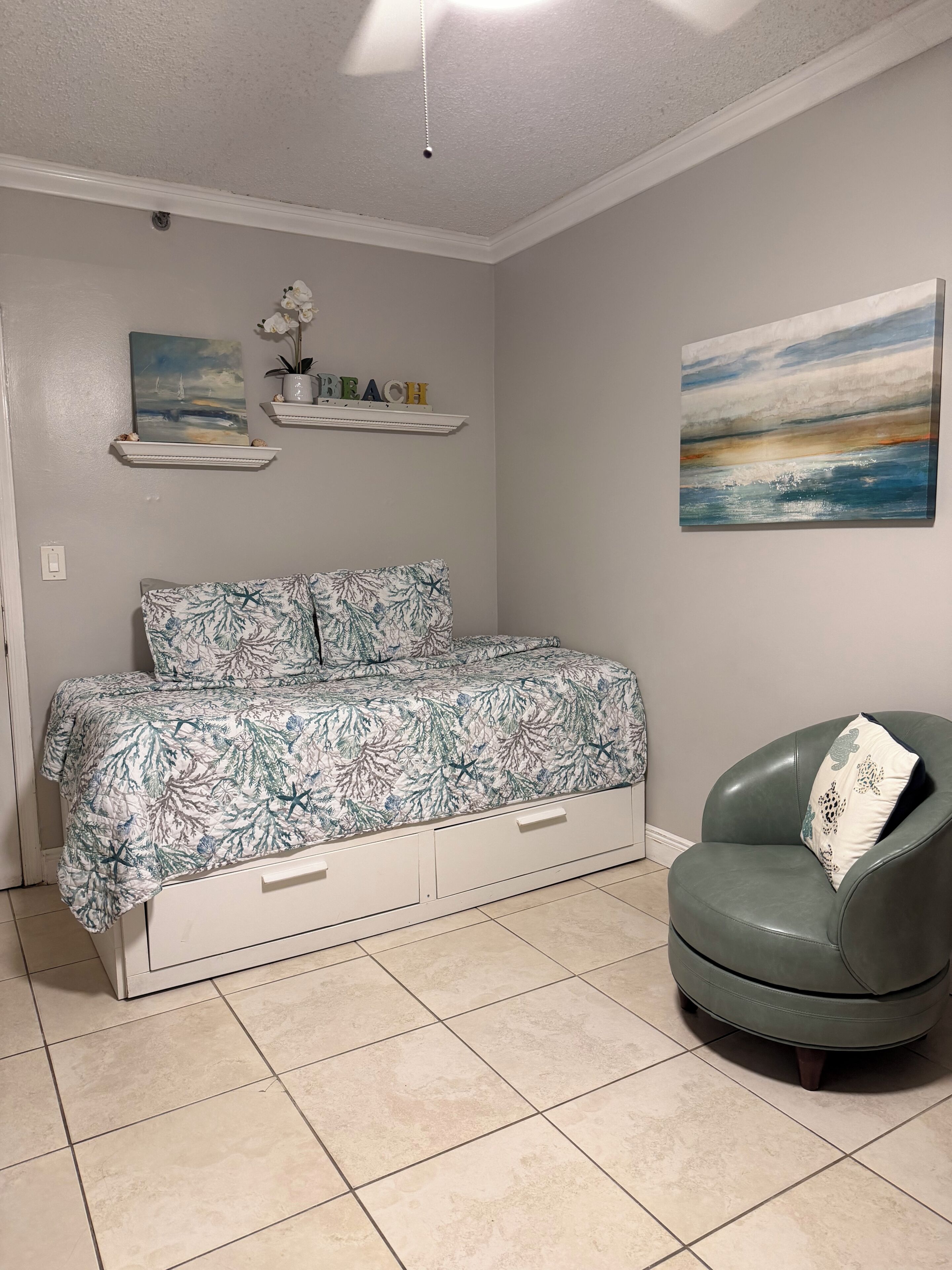 South Beach Studio Condo On The Beach, 335 Ocean Drive, Art Deco Area- Florida. - South Beach