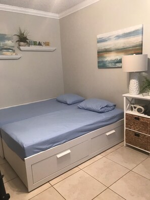 1 Schlafzimmer, Bügeleisen/Bügelbrett, kostenloses WLAN, Bettwäsche