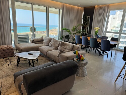 Prince Palace Netanya Beach Royal Resort