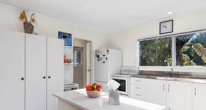 Family Fun at The Lake - Lake Tarawera Home