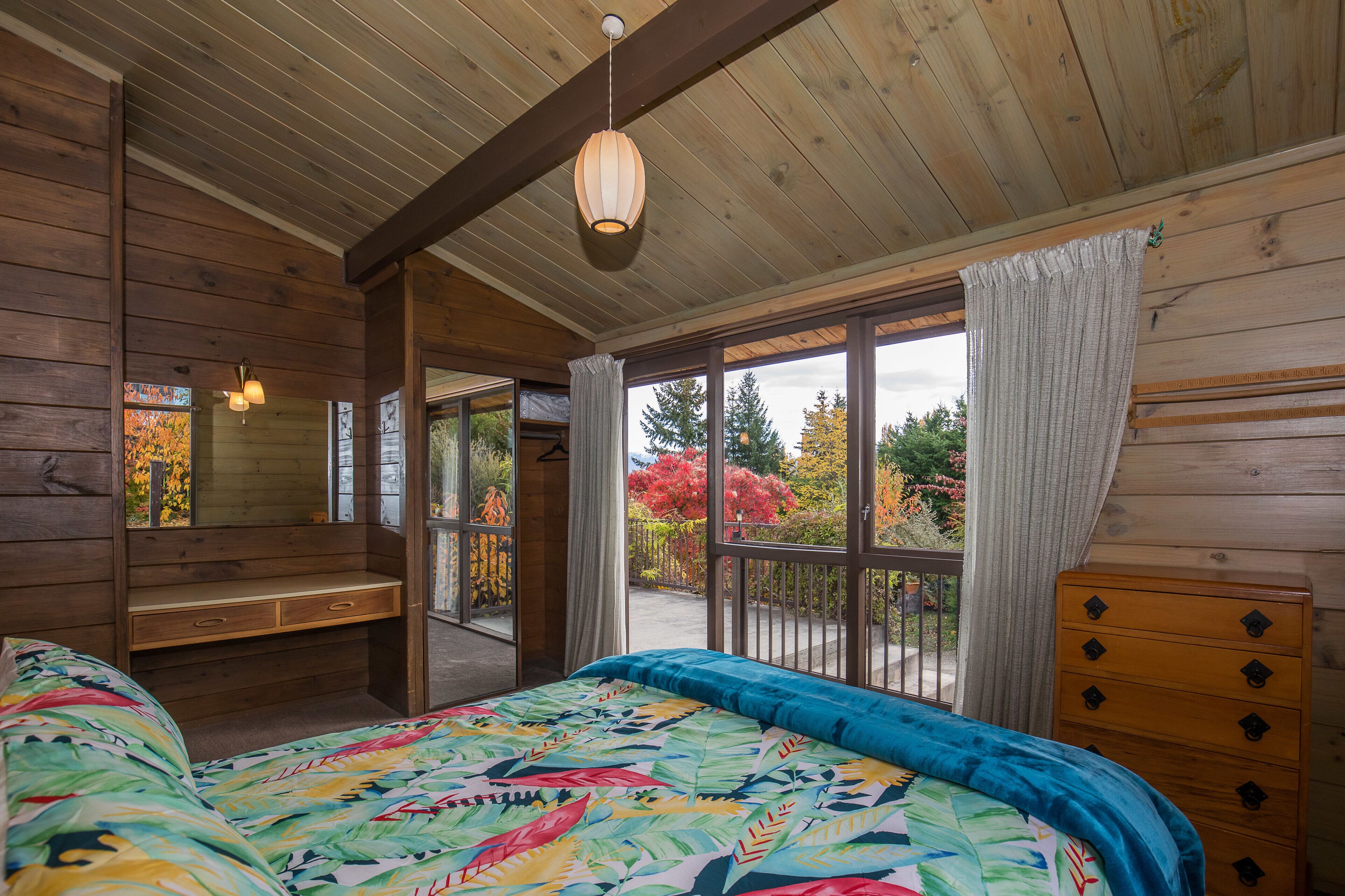 3 bedrooms, iron/ironing board, WiFi