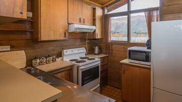 Fridge, microwave, oven, toaster