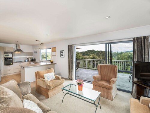 Skipper's Haven - Opua Holiday Home