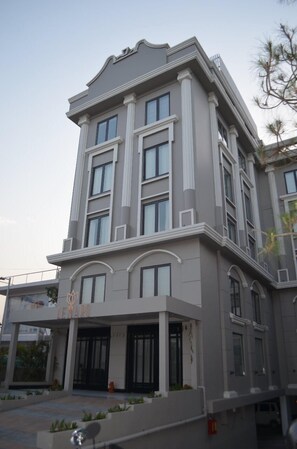 Front of property - LEMARQ (Dehradun)