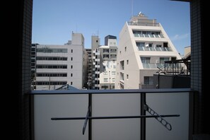 Chambre Quadruple (BG-501) | Balcon