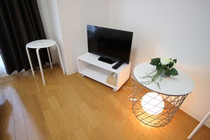 Quadruple Room (BG-501) | Television - Breeze Garden Kyomachibori (Osaka)