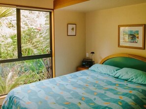 3 bedrooms, iron/ironing board, WiFi