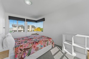 3 間睡房、熨斗/熨衫板、Wi-Fi