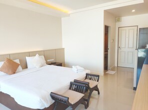 Standard Double Room | Blackout curtains, free WiFi, bed sheets - Chiang Mai Residence (Chiang Mai)