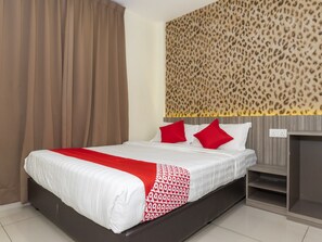 Deluxe Double Room | Soundproofing, iron/ironing board, free WiFi - MK Paradise Hotel (Bukit Gambir)