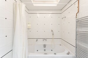 Douche de la salle de bain