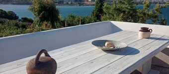 Villa Artemis near Athens Airport