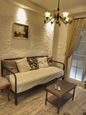 Deluxe Apartment, City View | Premium bedding, individually decorated, individually furnished - Stay House Cesme (Cesme)