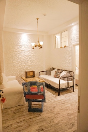 Superior Apartment, City View | Living area