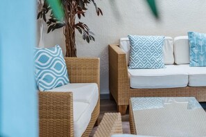 Petit déjeuner buffet compris tous les jours