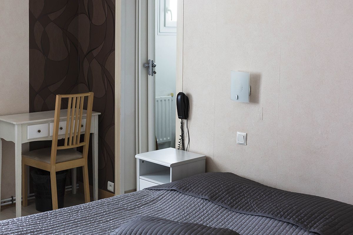 triple room | in-room safe, desk, soundproofing, iron/ironing board