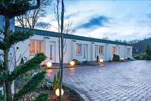 Front of property - Landgasthaus Krimpenfort (Lohne)