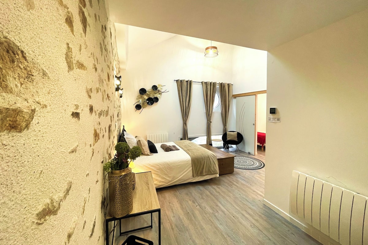 Superior Quadruple Room, Courtyard View | Egyptian cotton sheets, premium bedding, memory foam beds