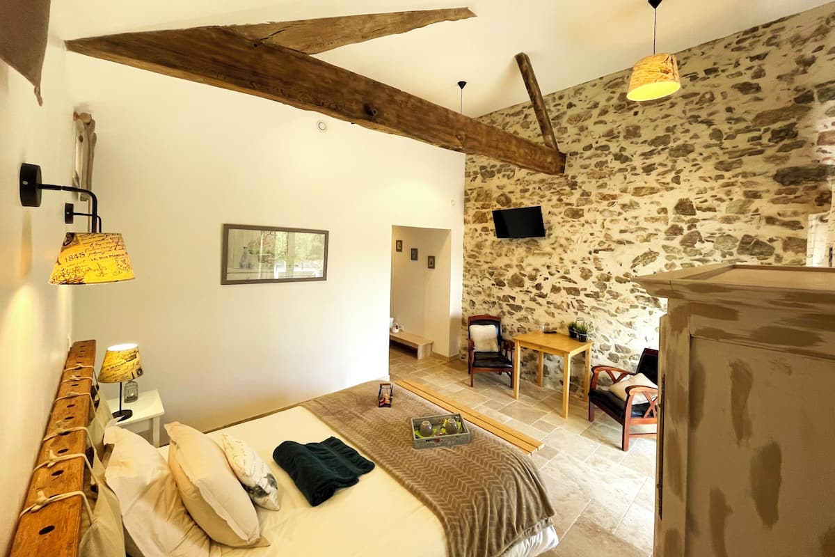 Superior Double Room, Courtyard View | Egyptian cotton sheets, premium bedding, memory foam beds