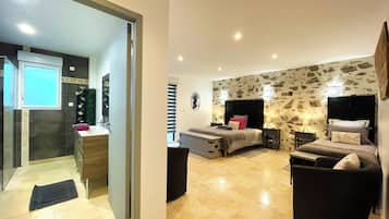 Tripla Superior, vista cortile | Biancheria in cotone egiziano, biancheria da letto di alta qualità