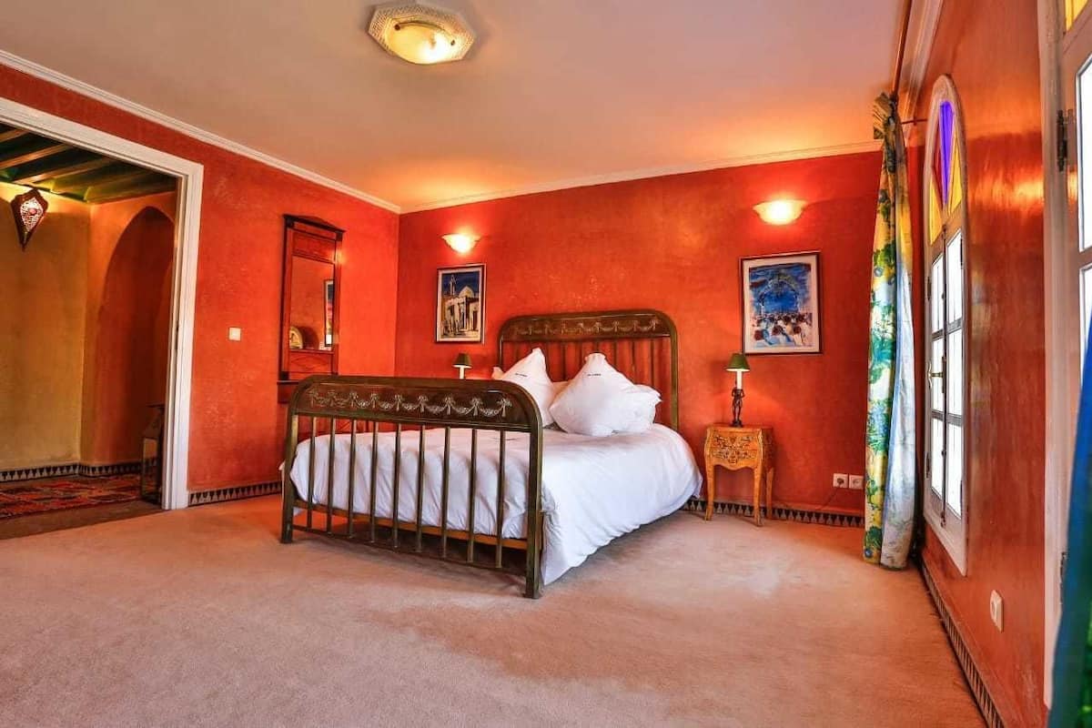 Standard Double Room (Ambre) | Desk, soundproofing, free WiFi, bed sheets