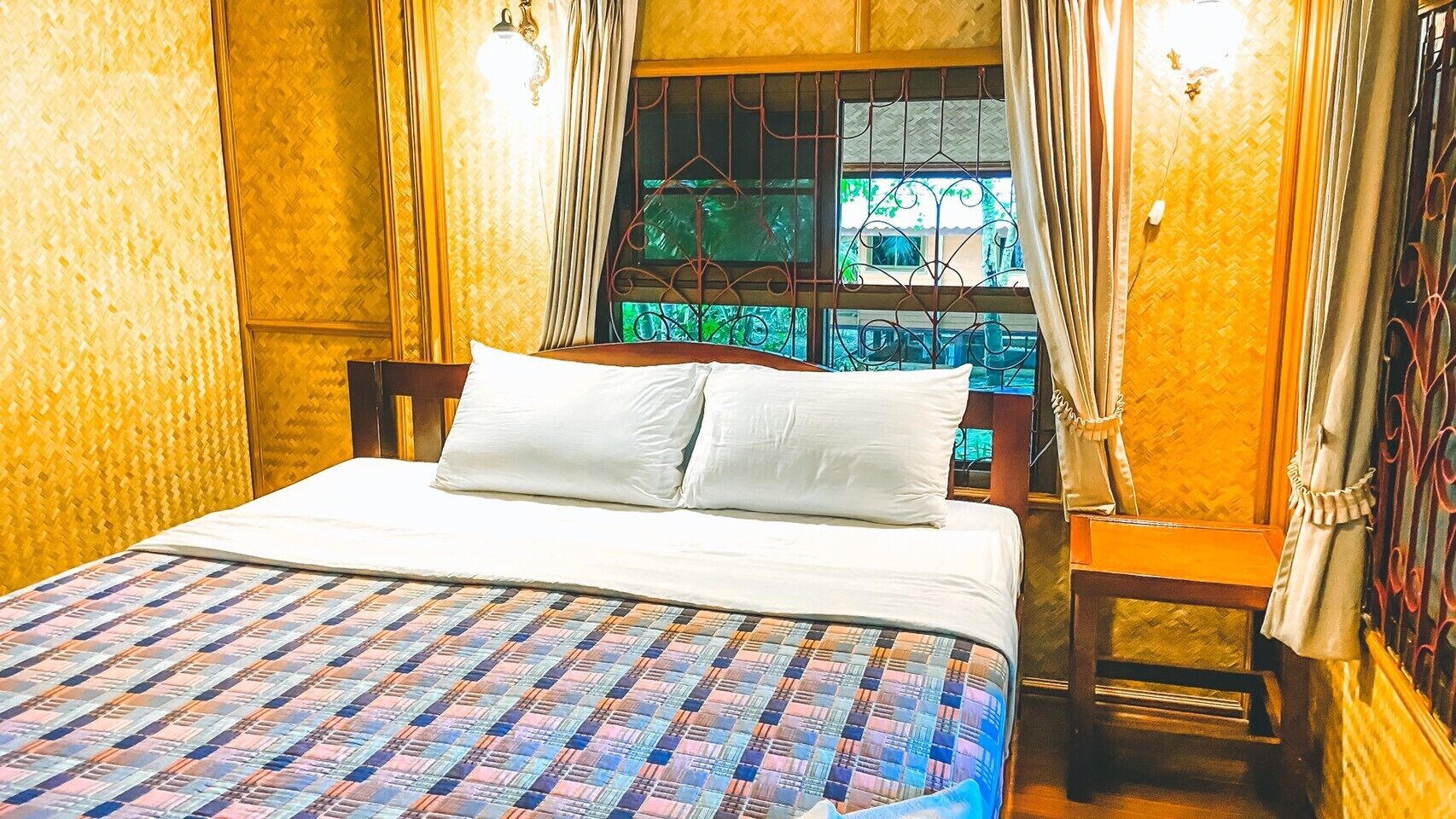 Bungalow | Tirai kedap cahaya, Wi-Fi gratis, dan seprai linen