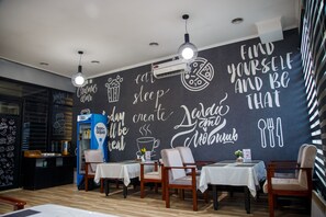 Dining - Level Hotel (Osh)