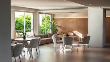 Sala de estar en el lobby