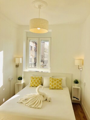 Double or Twin Room, Shared Bathroom