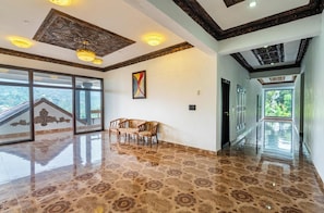 Interior - Periyarmountainpalace (Peermade)