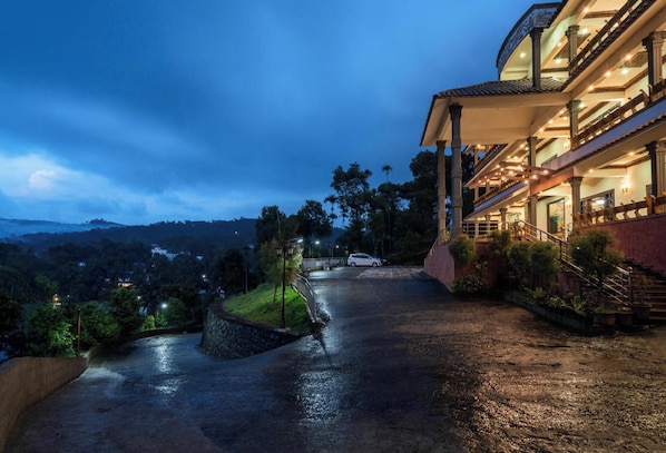 Exterior - Periyarmountainpalace (Peermade)