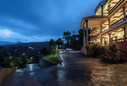 Periyarmountainpalace