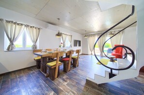 In-room dining - Pax House 2 (Krk)