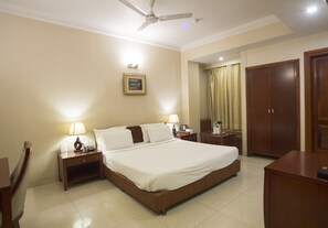 Suite | Free WiFi