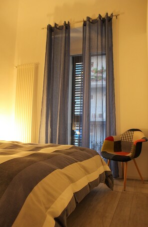 2 slaapkamers, een strijkplank/strijkijzer, wifi, beddengoed